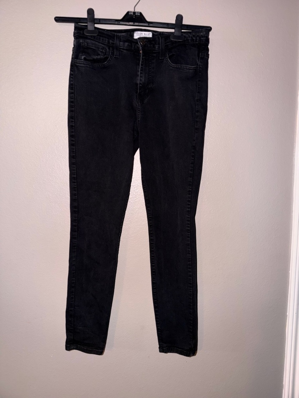 Judy Blue Black Mid-Rise Skinny Jeans